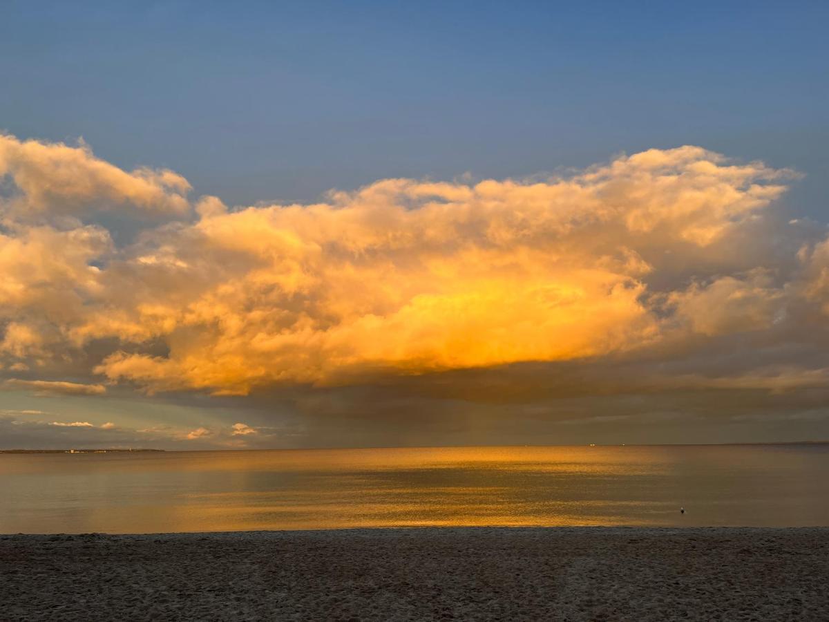 Ostsee Lodges Mit Wellnessbereich Timmendorfer Strand Eksteriør billede